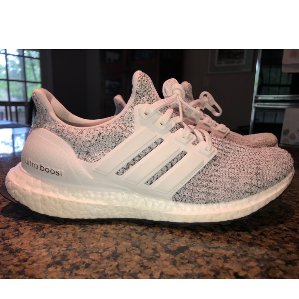 *SOLD DO NOT PURCHASE* Adidas Ultraboost